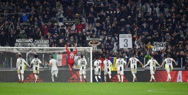 لاعبو يوفنتوس