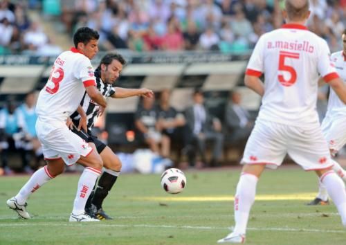 2010-08-29t165928z_01_rom102_rtridsp_3_soccer-italy_reuters