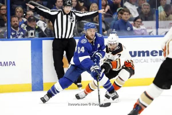 ?i=reuters%2f2018-11-28%2f2018-11-28t022426z_1413262177_nocid_rtrmadp_3_nhl-anaheim-ducks-at-tampa-bay-lightning_reuters