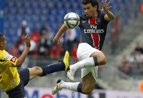 2010-08-29t154441z_01_vak06_rtridsp_3_soccer-france_reuters