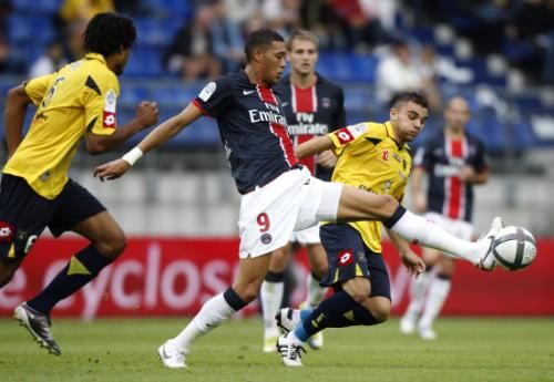 2010-08-29t160557z_01_vak07_rtridsp_3_soccer-france_reuters