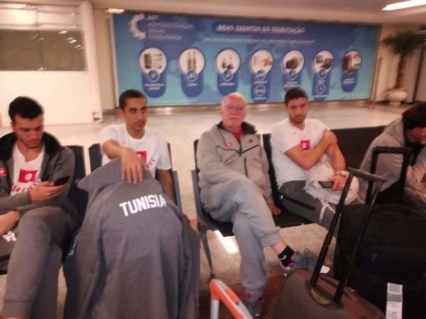 من وصول منتخب تونس إلى لواندا