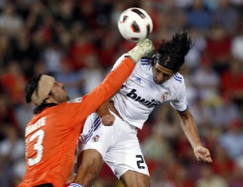 2010-08-29t211528z_01_pdh225_rtridsp_3_soccer-spain_reuters