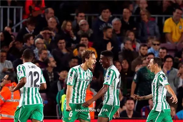 ?i=epa%2fsoccer%2f2018-11%2f2018-11-11%2f2018-11-11-07159317_epa