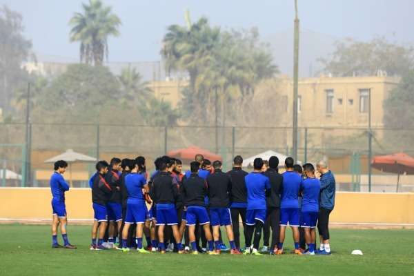 لاعبو الأهلي