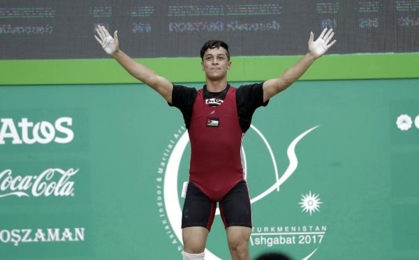 أحد أفراد المنتخب الأردني