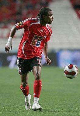 نيلسون اغستو تومار 