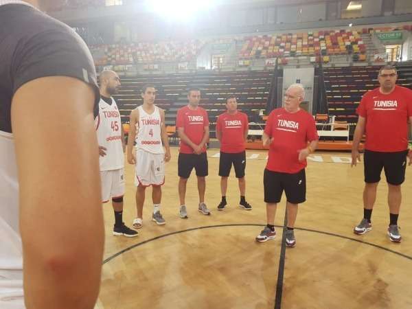 من تدريبات منتخب تونس في لواندا