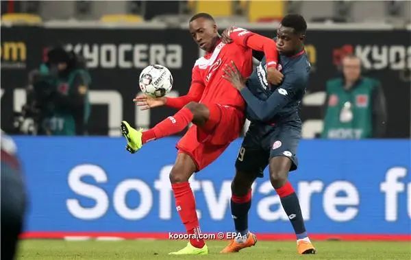 ?i=epa%2fsoccer%2f2018-11%2f2018-11-30%2f2018-11-30-07200442_epa