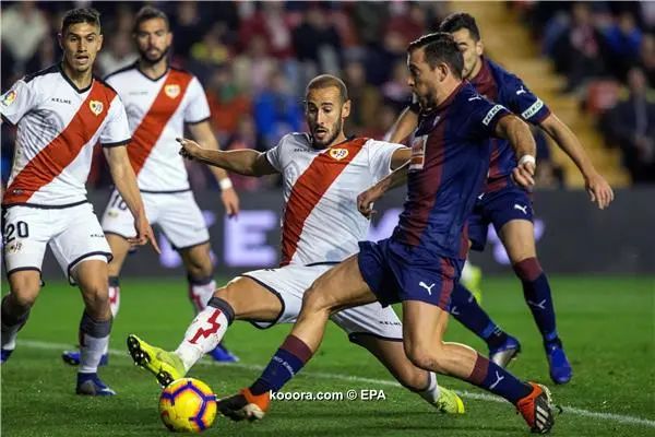 ?i=epa%2fsoccer%2f2018-11%2f2018-11-30%2f2018-11-30-07200475_epa