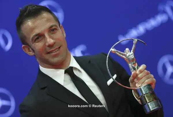 ?i=reuters%2f2016-04-18%2f2016-04-18t183525z_1664967422_lr1ec4i1fmr4n_rtrmadp_3_sport-awards-laureus_reuters