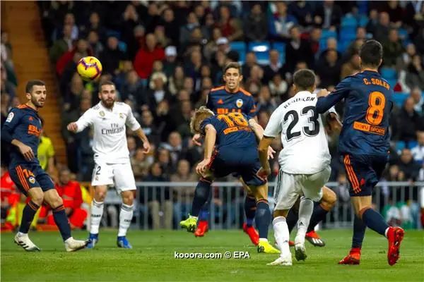 ?i=epa%2fsoccer%2f2018-12%2f2018-12-01%2f2018-12-01-07202622_epa