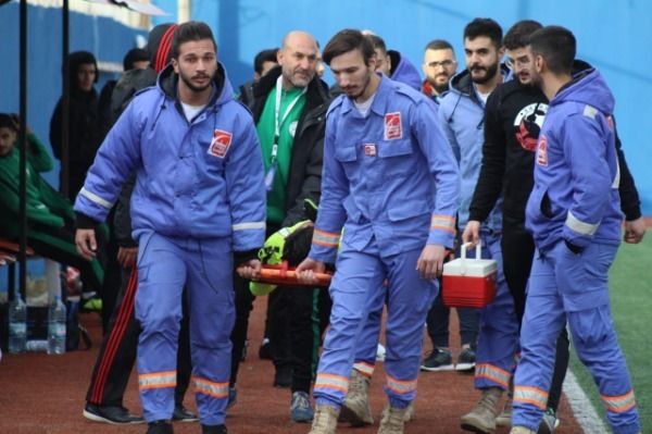 مطر يخرج مصابا