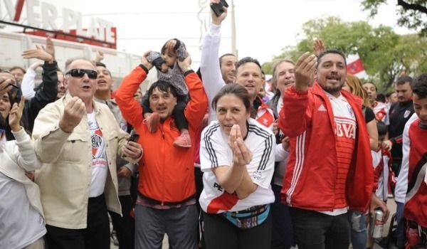 جانب من الوقفة الاحتجاجية