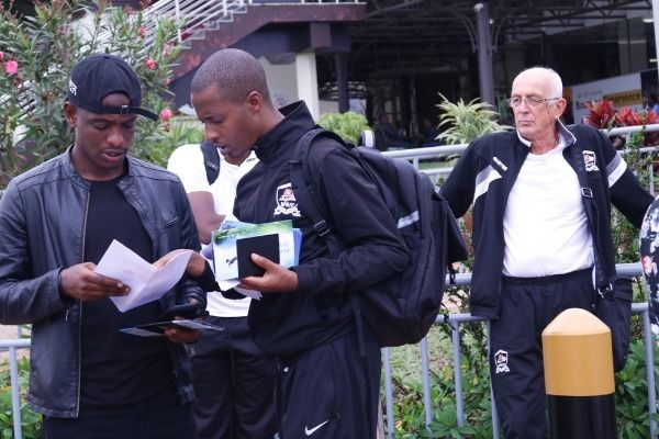 من مغادرة بعثة  الجيش الرواندي لكيغالي 