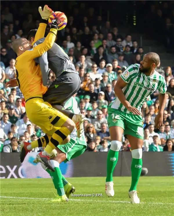 ?i=epa%2fsoccer%2f2018-12%2f2018-12-02%2f2018-12-02-07203338_epa