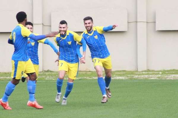 لاعبو الصفاء