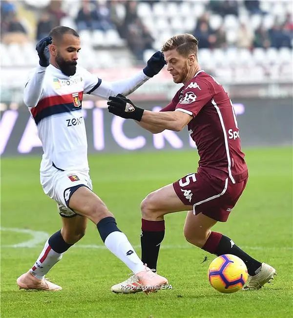 ?i=epa%2fsoccer%2f2018-12%2f2018-12-02%2f2018-12-02-07203701_epa