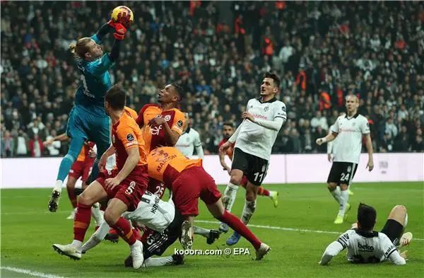 ?i=epa%2fsoccer%2f2018-12%2f2018-12-02%2f2018-12-02-07204570_epa