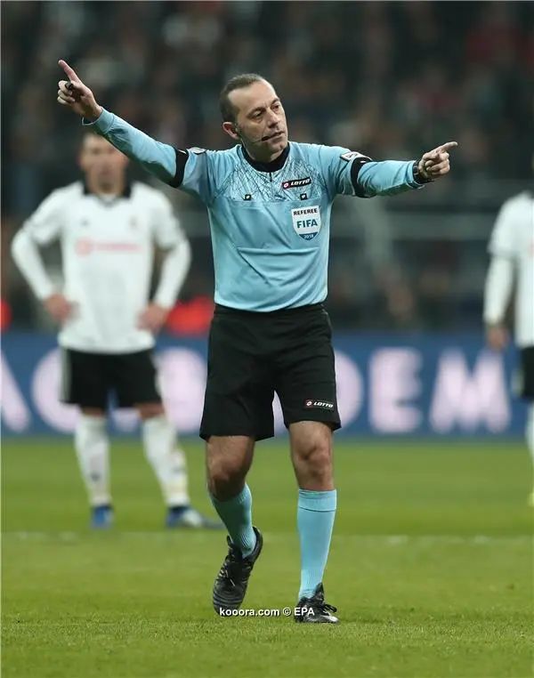 ?i=epa%2fsoccer%2f2018-12%2f2018-12-02%2f2018-12-02-07204364_epa