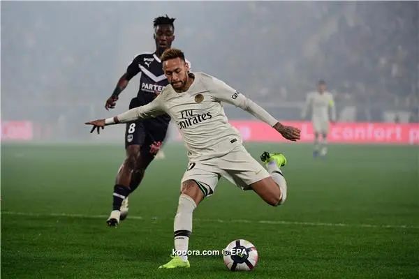 ?i=epa%2fsoccer%2f2018-12%2f2018-12-02%2f2018-12-02-07204770_epa