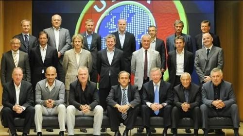 صورة تذكارية للمدربين في اليوم الاخير