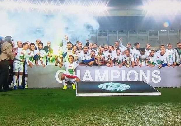 من تتويج الرجاء