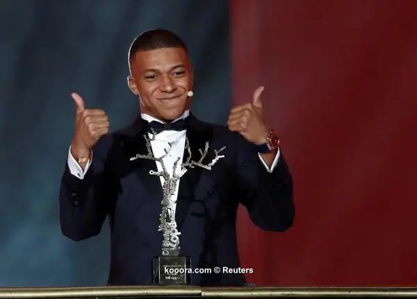 ?i=reuters%2f2018-12-03%2f2018-12-03t202031z_1962380039_rc14ad9d8810_rtrmadp_3_soccer-ballon_reuters