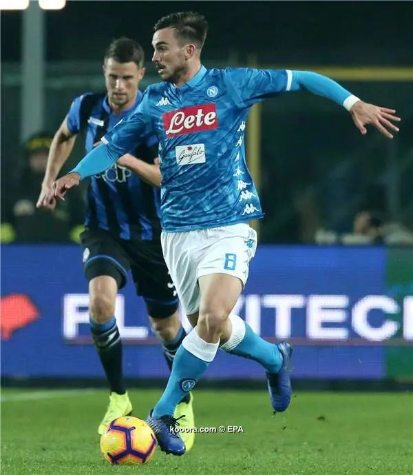 ?i=epa%2fsoccer%2f2018-12%2f2018-12-03%2f2018-12-03-07206848_epa