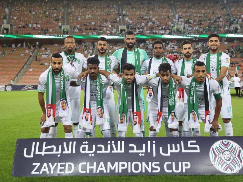 لاعبو أهلي جدة