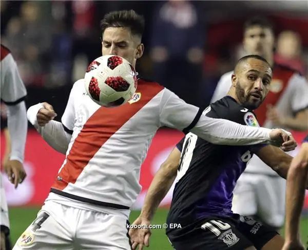 ?i=epa%2fsoccer%2f2018-12%2f2018-12-04%2f2018-12-04-07208804_epa