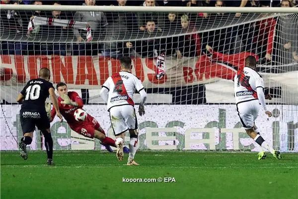 ?i=epa%2fsoccer%2f2018-12%2f2018-12-04%2f2018-12-04-07208835_epa