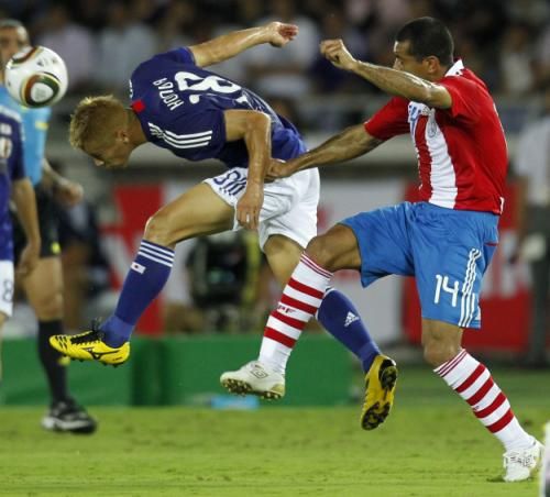 2010-09-04t115428z_01_yok701_rtridsp_3_soccer-japan_reuters