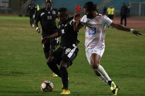 بلال الخفيفي في مباراة أمس امام الجيش الرواندي 