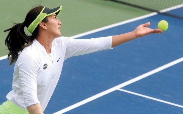 فاطمة النبهاني