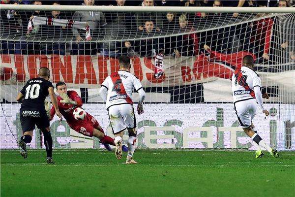 لونين مع ليجانيس