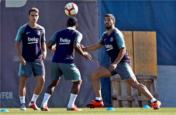 لاعبو برشلونة