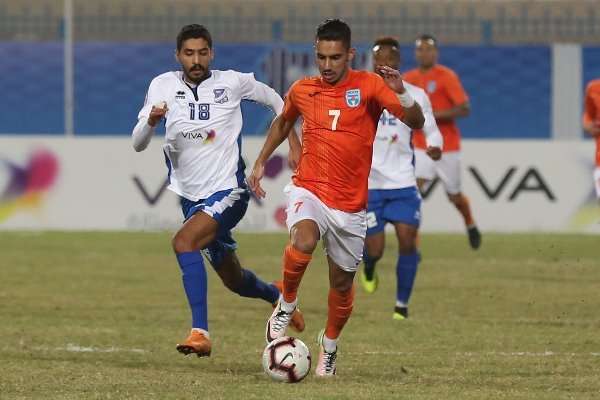 جانب من إحدى مباريات الجولة