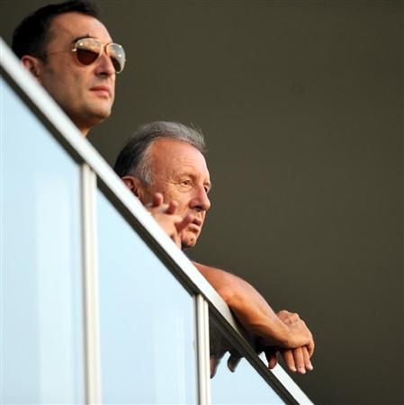 السيد زاكيروني تابع التدريبات في مدينة ساكاي