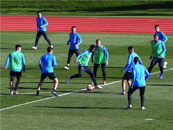 جانب من التدريبات