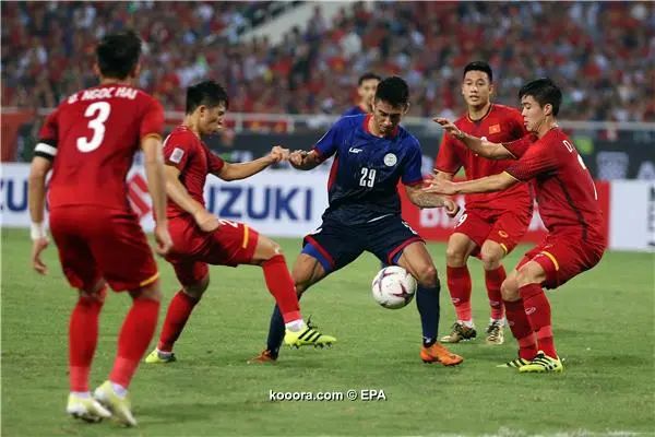 ?i=epa%2fsoccer%2f2018-12%2f2018-12-06%2f2018-12-06-07212608_epa