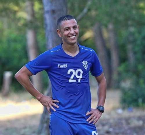 أسامة الغريب