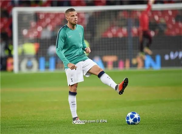 ?i=epa%2fsoccer%2f2018-10%2f2018-10-03%2f2018-10-03-07067180_epa