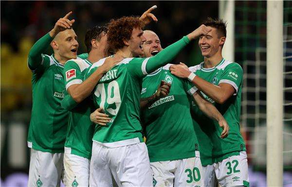 فرحة لاعبي فيردر بريمن