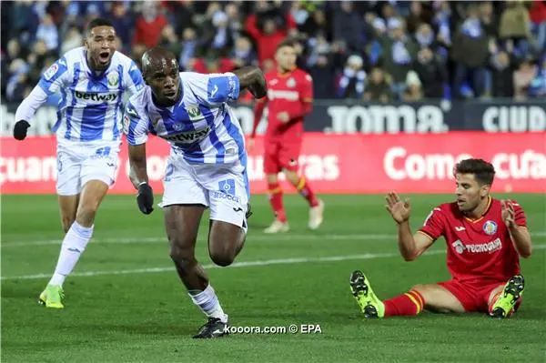 ?i=epa%2fsoccer%2f2018-12%2f2018-12-07%2f2018-12-07-07215692_epa