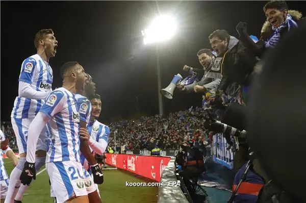 ?i=epa%2fsoccer%2f2018-12%2f2018-12-07%2f2018-12-07-07215702_epa