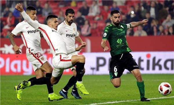 لاعبو إشبيلية