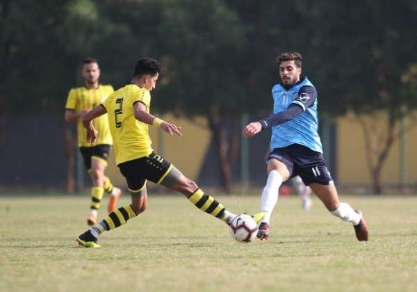 لقطة من المباراة