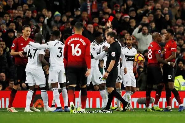 ?i=reuters%2f2018-12-08%2f2018-12-08t164005z_767244324_rc1298a1bff0_rtrmadp_3_soccer-england-mun-ful_reuters