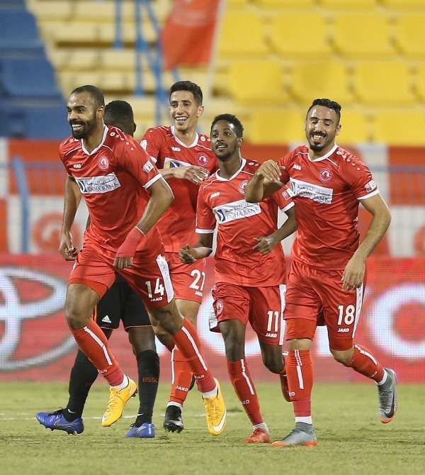 لاعبو العربي 